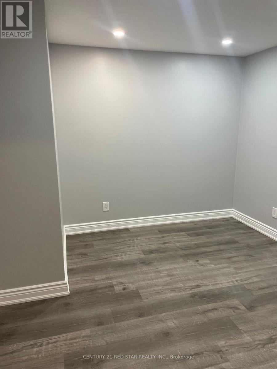 Photo 11 of 1448 Willowdown Road, Oakville ON