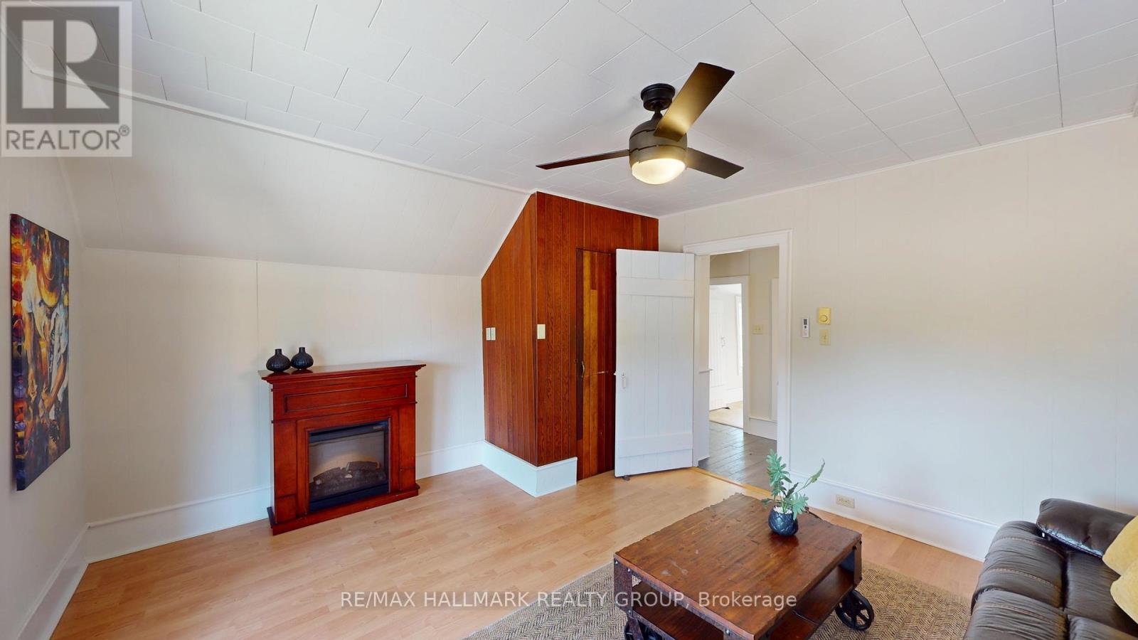 Photo 35 of 10 Wellington Street E, Athens ON
