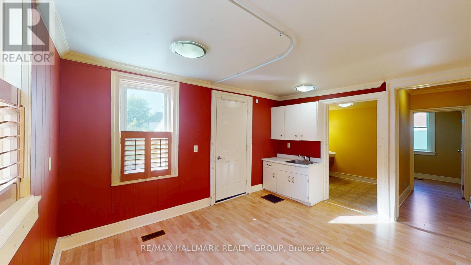 Photo 15 of 10 Wellington Street E, Athens ON