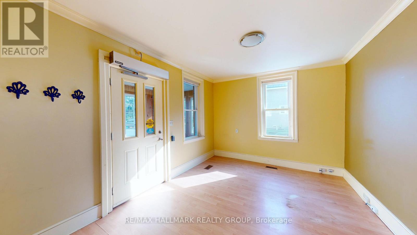 Photo 39 of 10 Wellington Street E, Athens ON