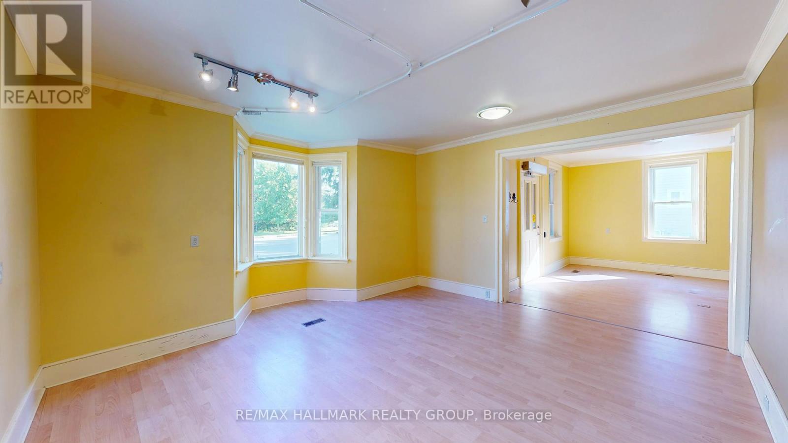Photo 13 of 10 Wellington Street E, Athens ON