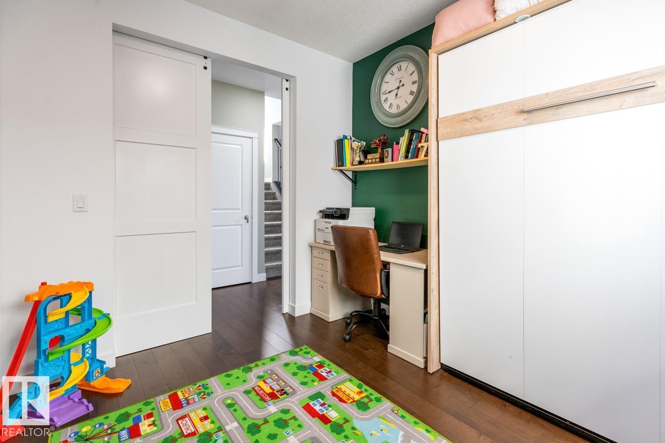 Photo 18 of 1640 25 St Nw, Edmonton AB
