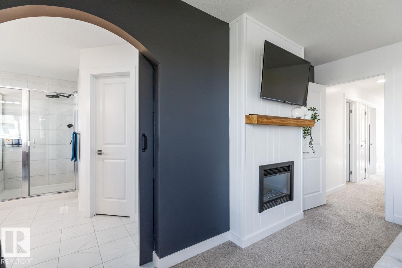 Photo 28 of 1640 25 St Nw, Edmonton AB