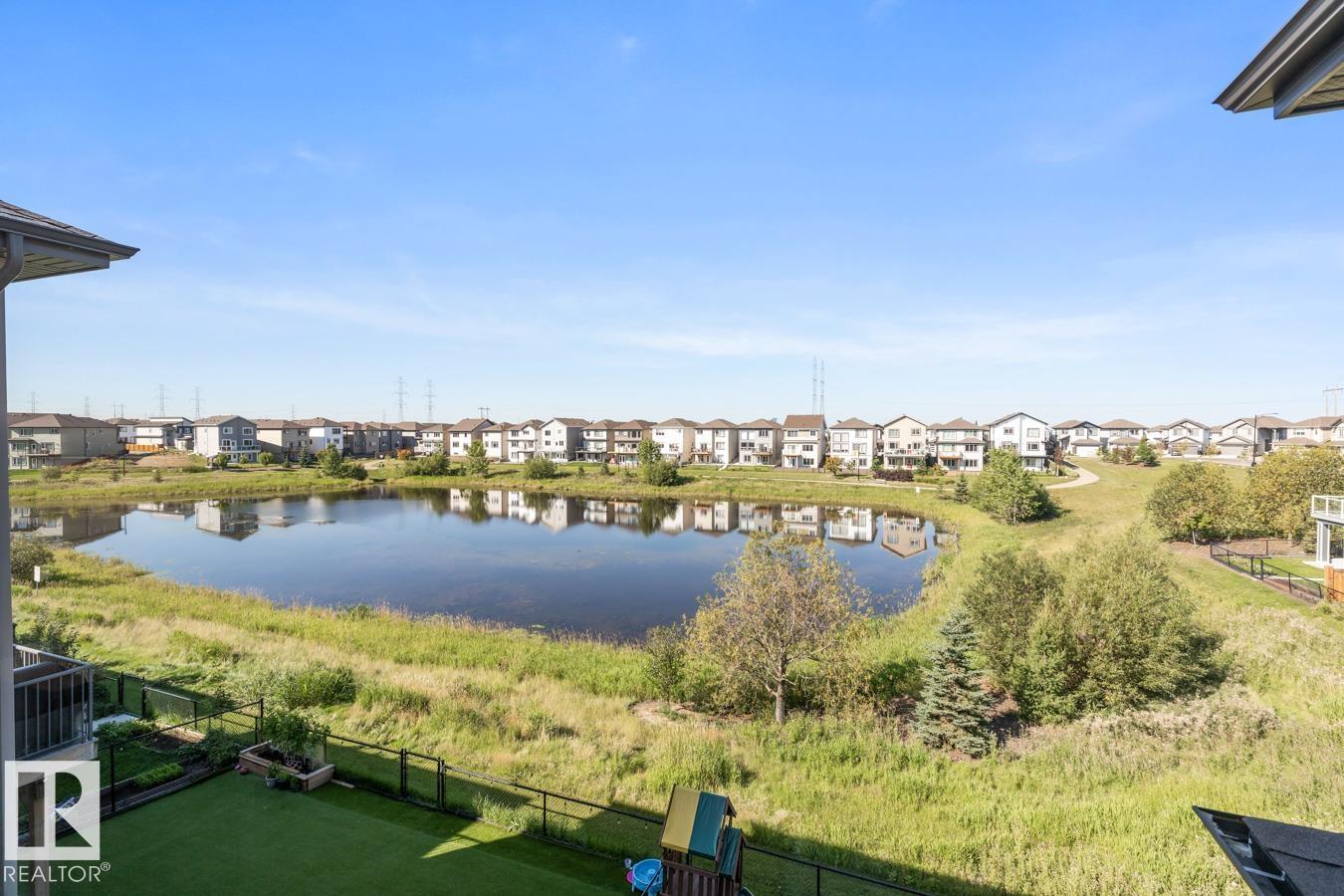Photo 32 of 1640 25 St Nw, Edmonton AB