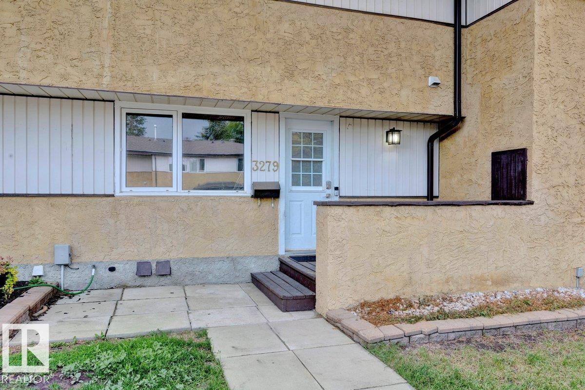 Photo 21 of 3279 139 Av Nw, Edmonton AB