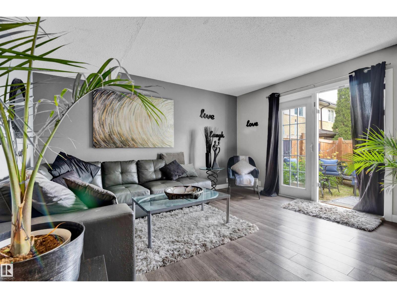 Photo 20 of 3279 139 Av Nw, Edmonton AB