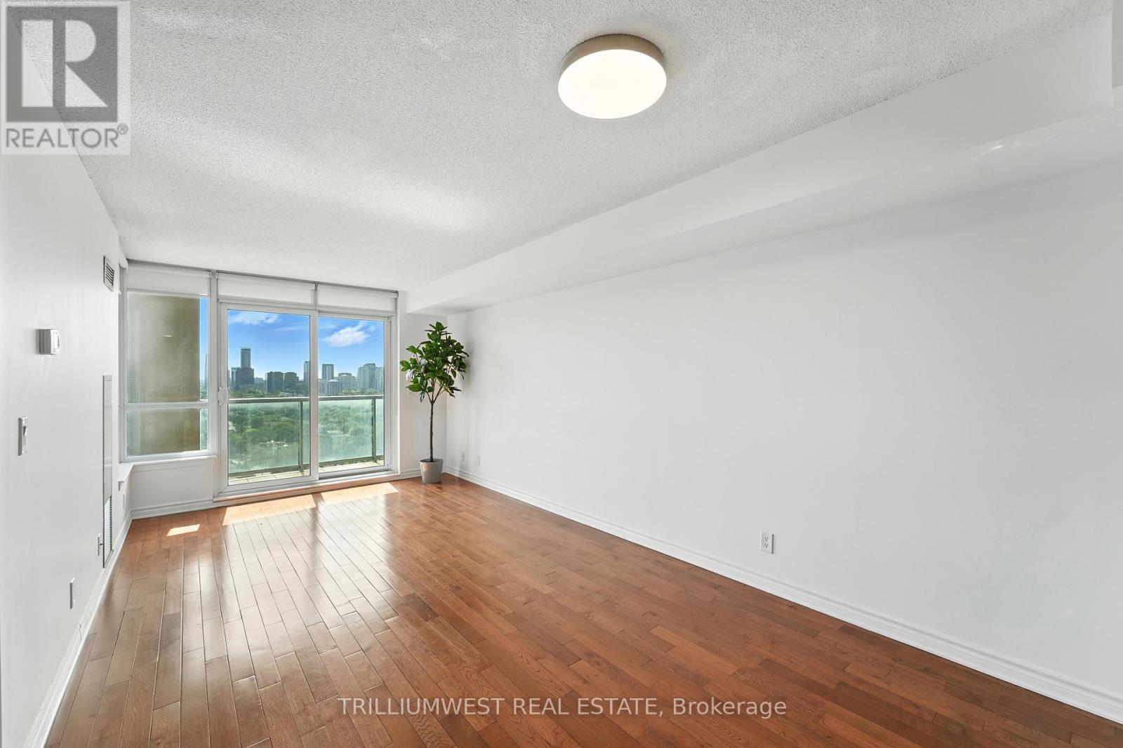 Photo 17 of 2111 17 Barberry Place, Toronto ON