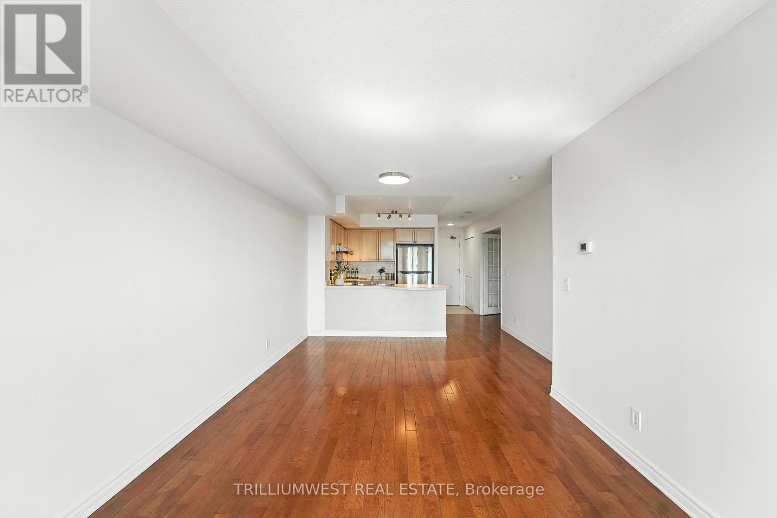 Photo 20 of 2111 17 Barberry Place, Toronto ON