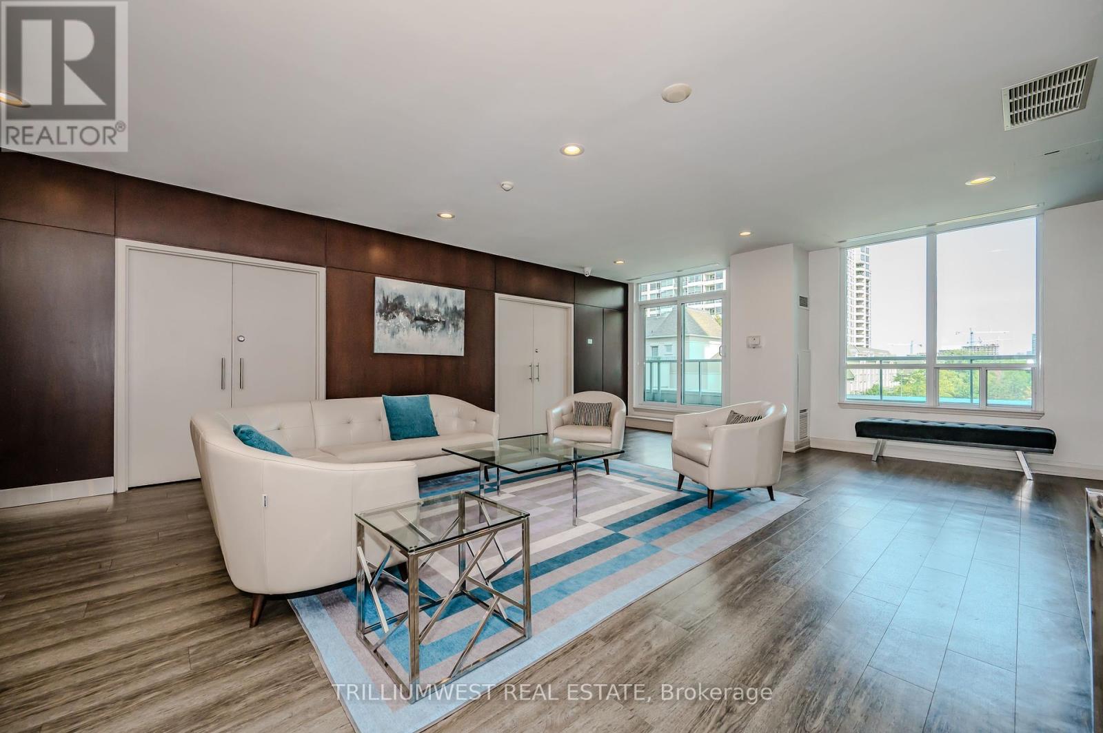 Photo 37 of 2111 17 Barberry Place, Toronto ON