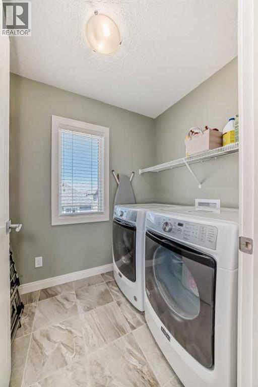 Photo 19 of 95 Cranbrook Hill Se, Calgary AB