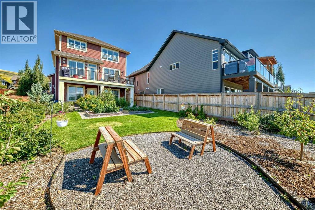 Photo 33 of 95 Cranbrook Hill Se, Calgary AB
