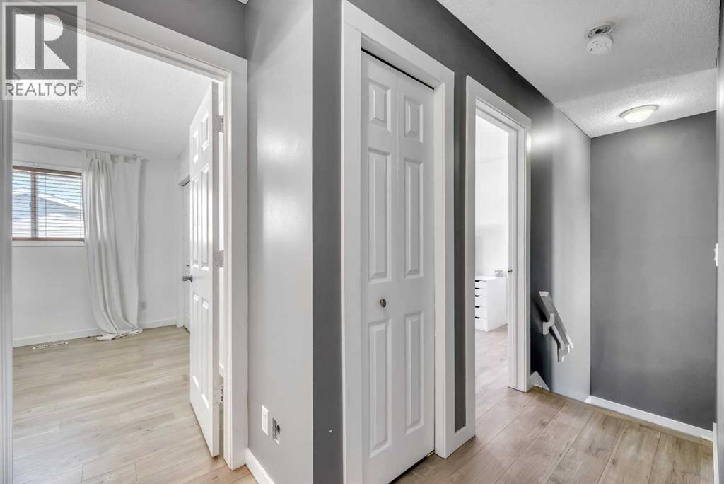 Photo 31 of 237 Willowbrook Close Nw, Airdrie AB