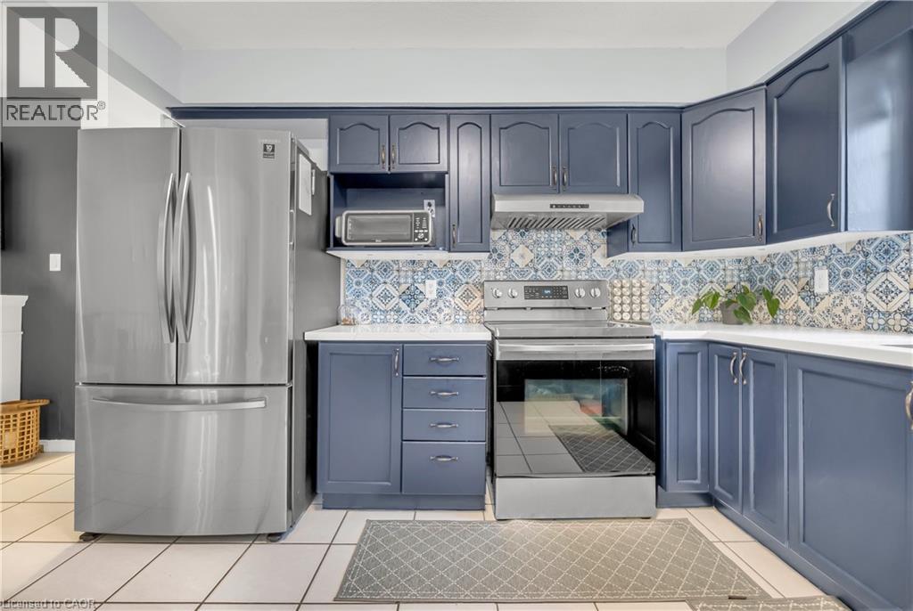 Photo 41 of 40 Alderson Drive, Cambridge ON