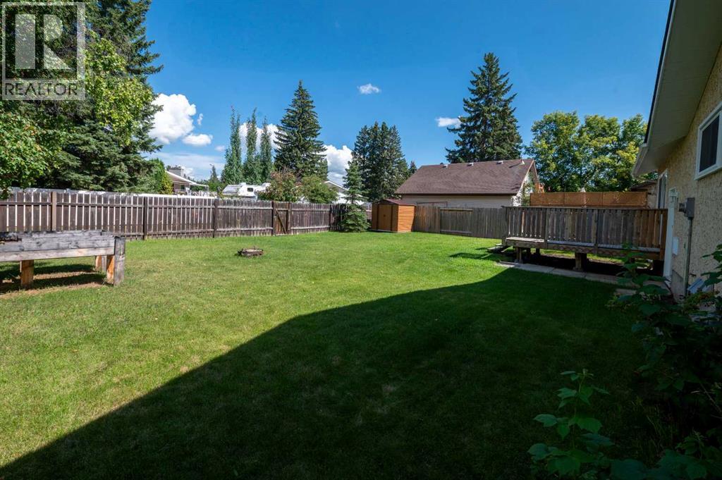 Photo 29 of 19 Sherwood Crescent, Red Deer AB