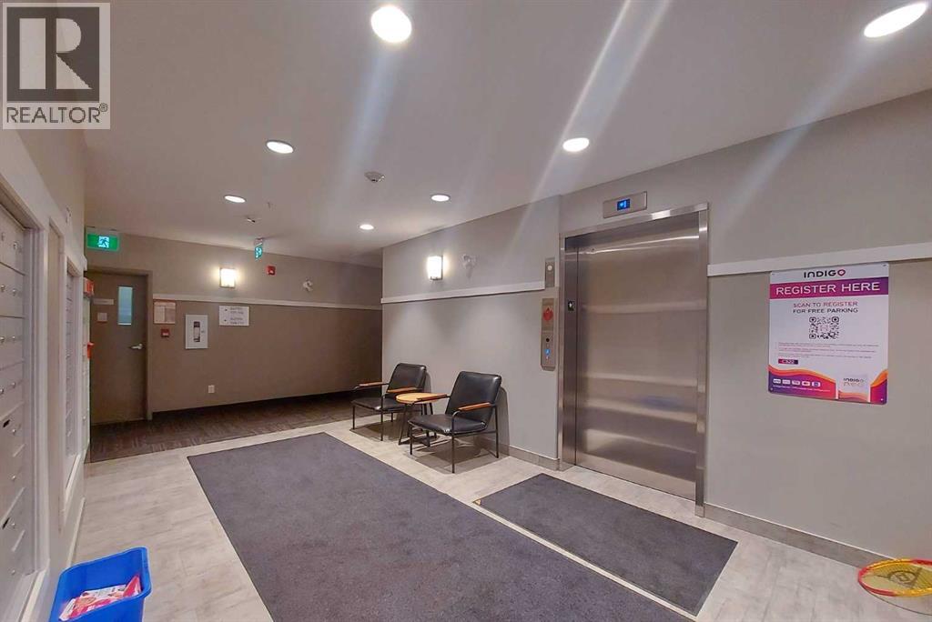 Single Family House for Sale in   HARVEST HILLS Place NE Harvest Hills Calgary 