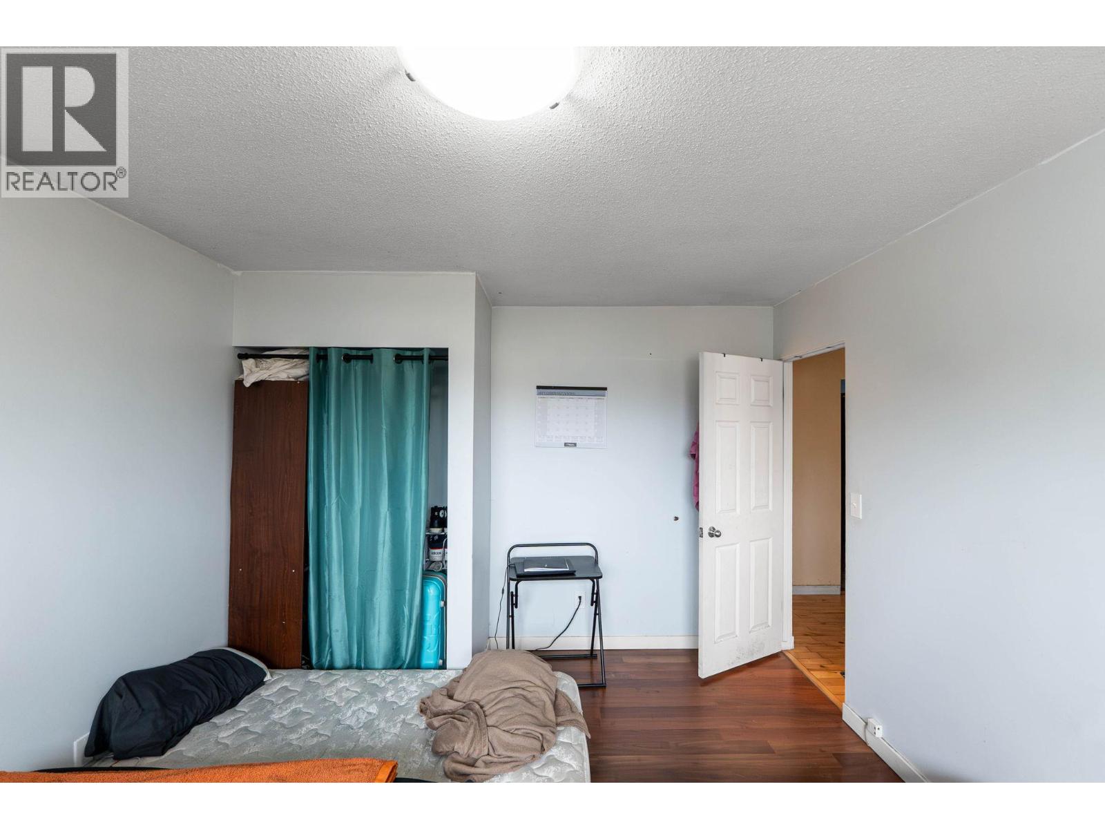 540 Lomond Road - 15