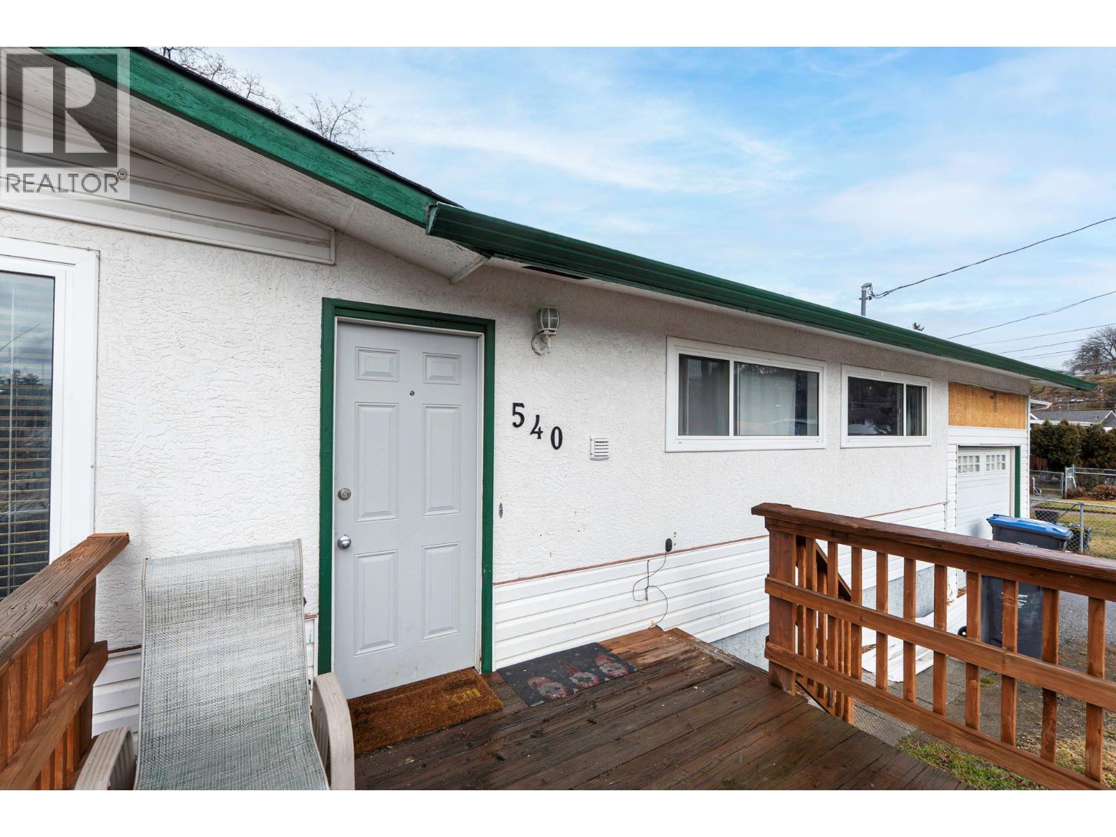 540 Lomond Road, Kelowna