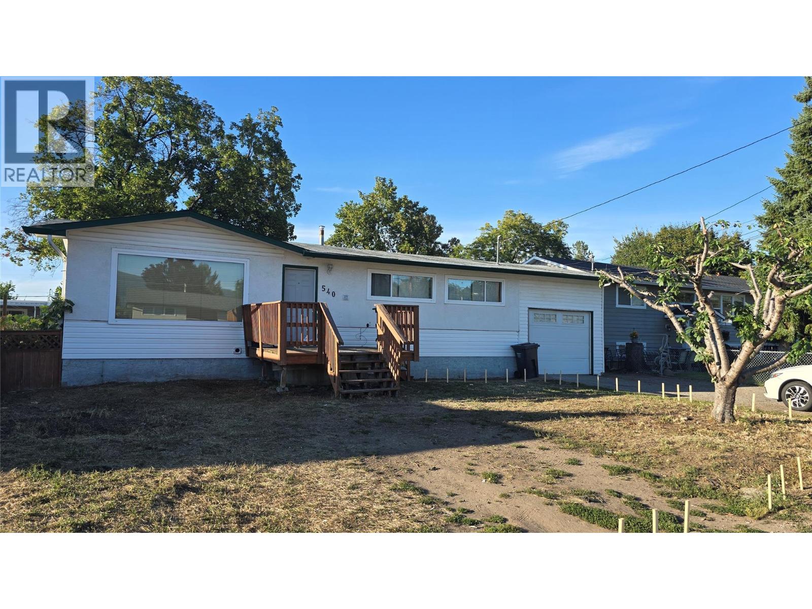 540 Lomond Road, Kelowna