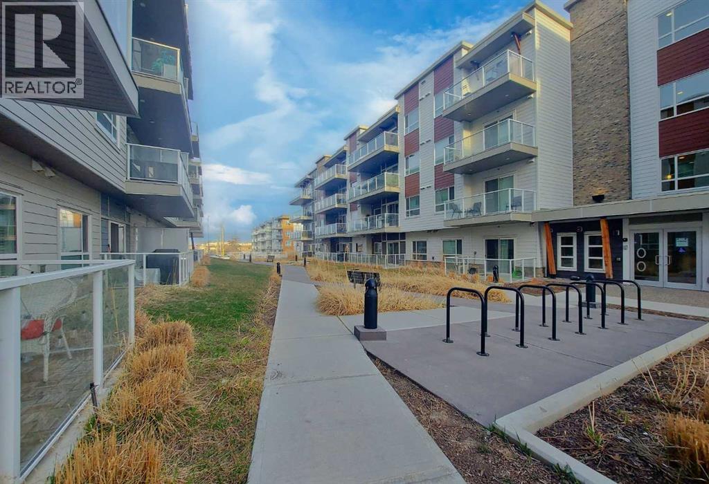 Single Family House for Sale in   HARVEST HILLS Place NE Harvest Hills Calgary 