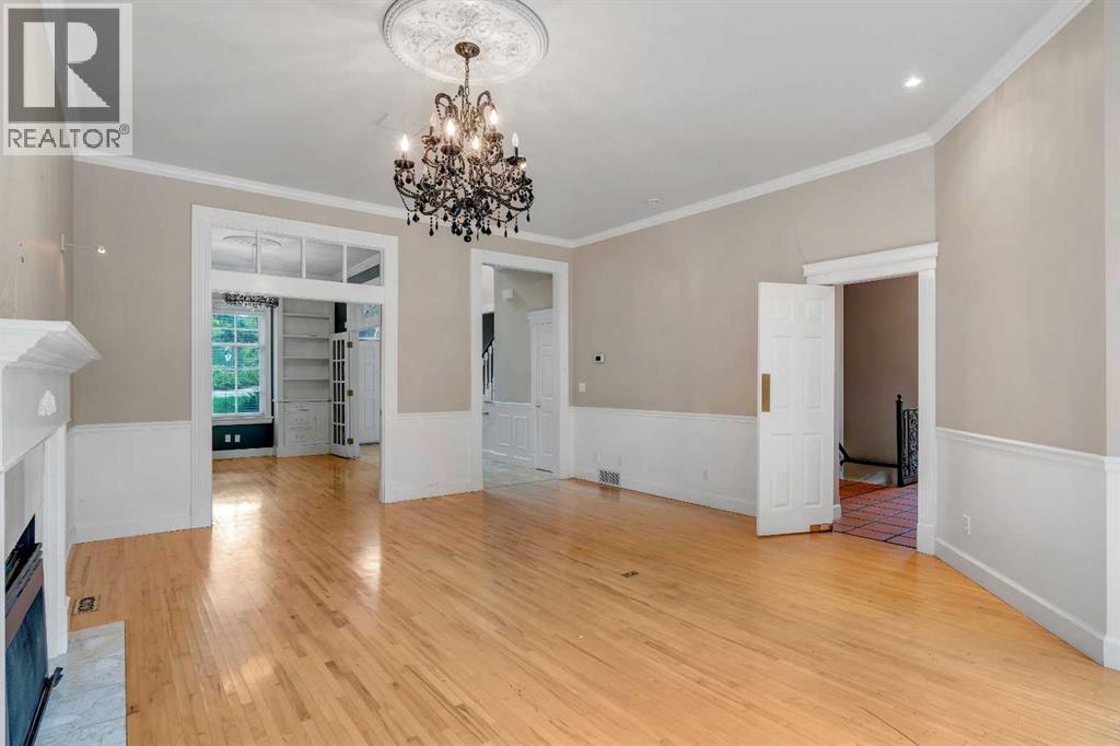 Single Family House for Sale in   Street SW Elbow Park Calgary 