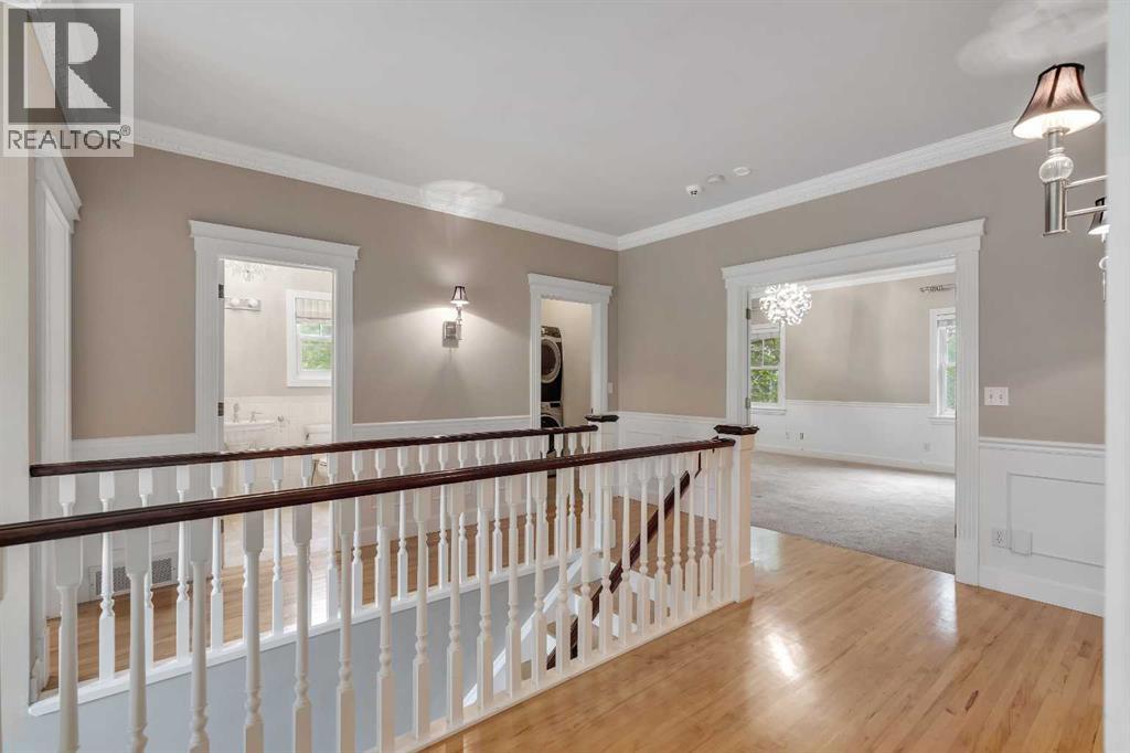 Single Family House for Sale in   Street SW Elbow Park Calgary 