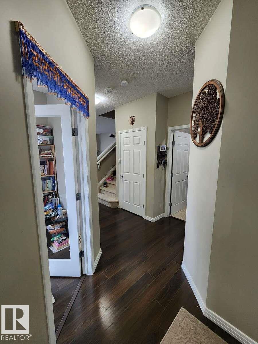 Photo 11 of 3907 6 St Nw, Edmonton AB