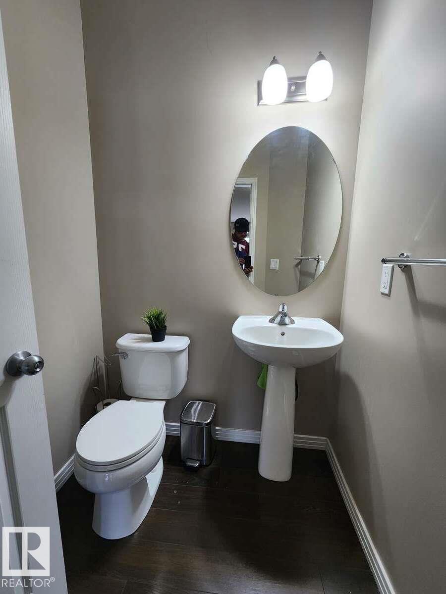 Photo 37 of 3907 6 St Nw, Edmonton AB