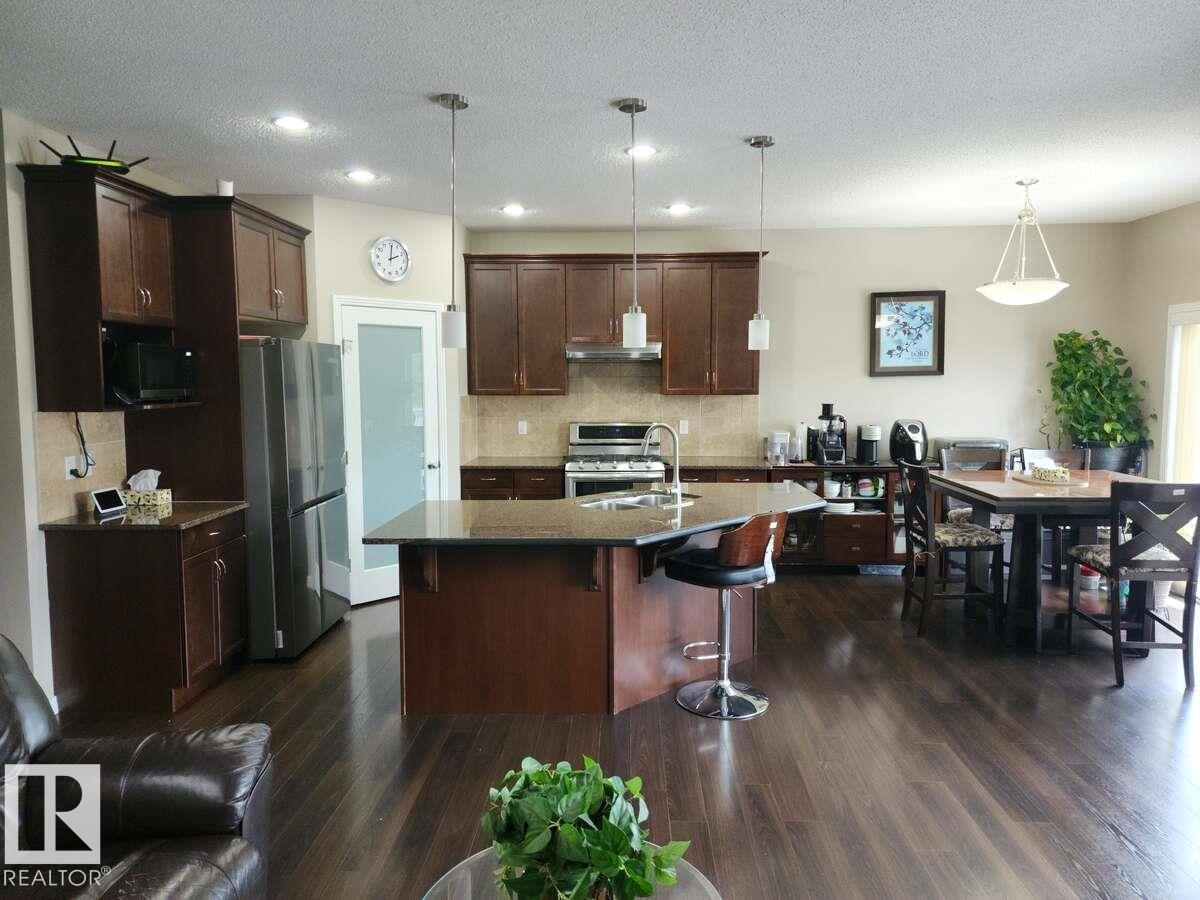Photo 43 of 3907 6 St Nw, Edmonton AB