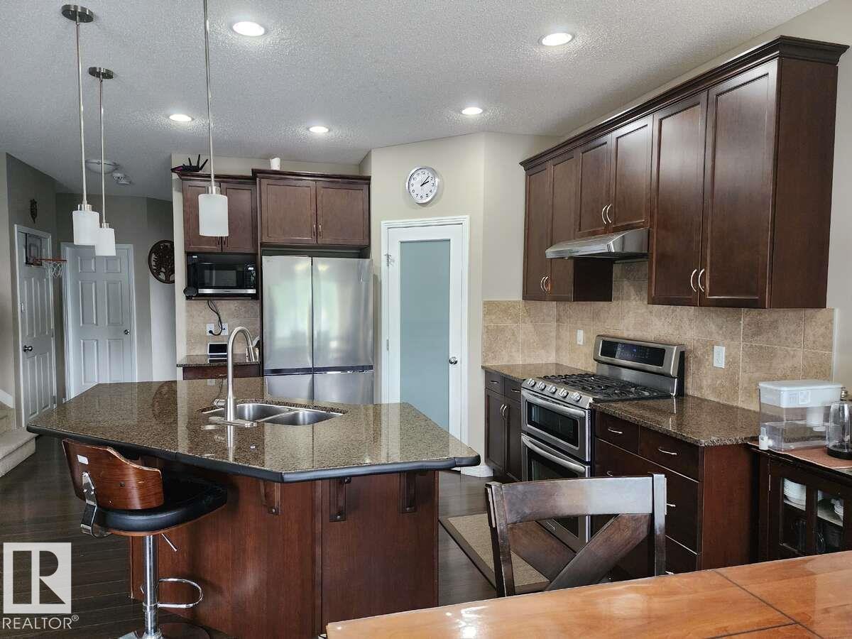 Photo 30 of 3907 6 St Nw, Edmonton AB