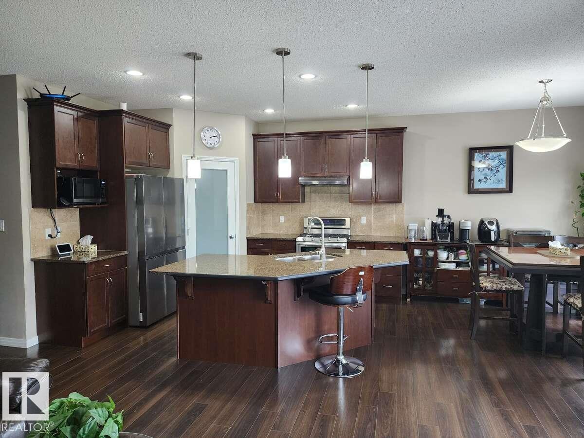 Photo 14 of 3907 6 St Nw, Edmonton AB