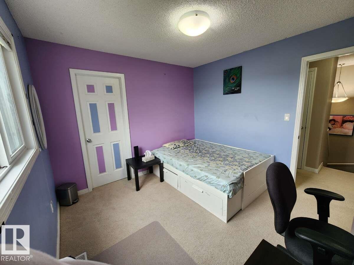 Photo 33 of 3907 6 St Nw, Edmonton AB