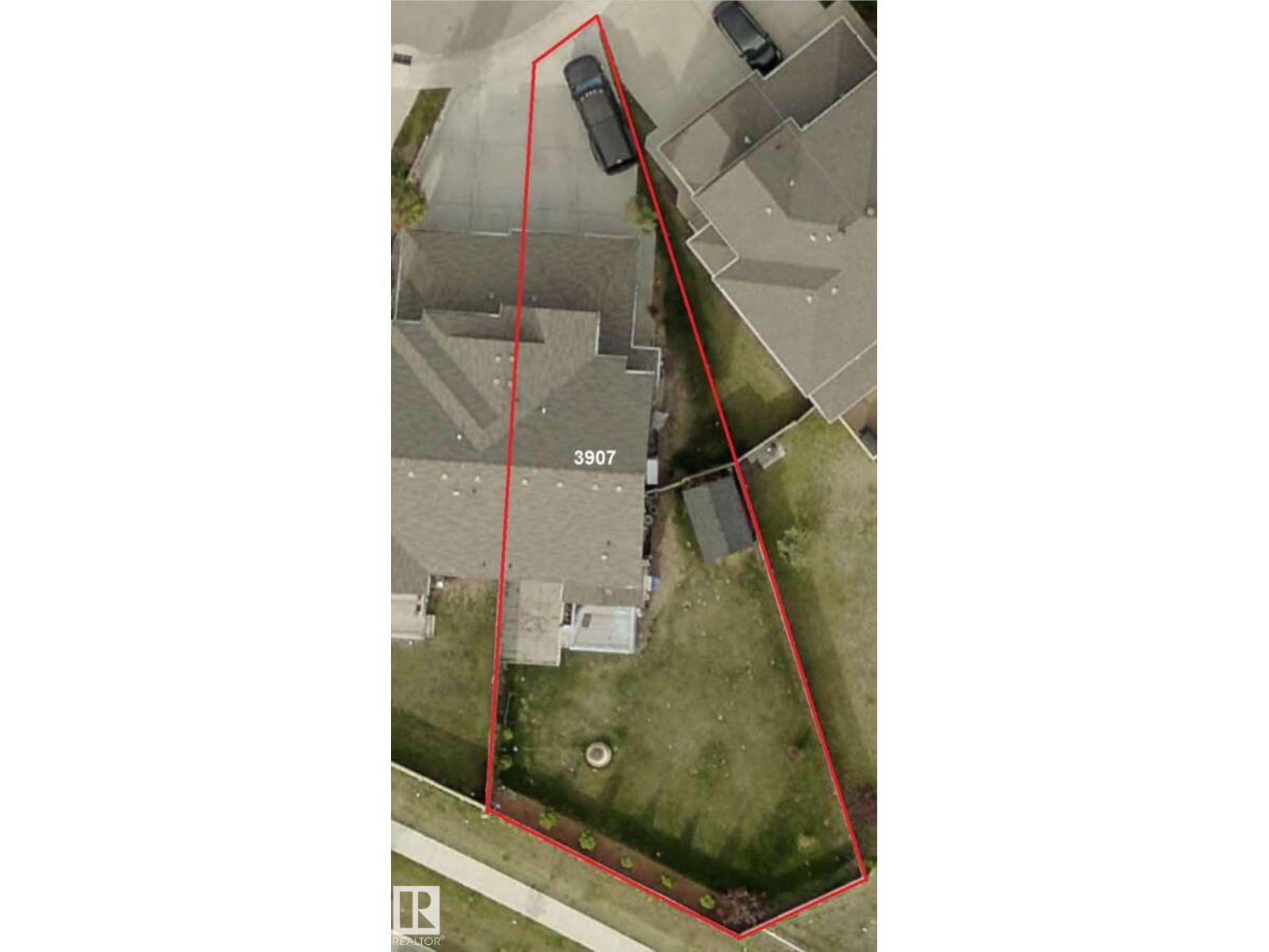 Photo 31 of 3907 6 St Nw, Edmonton AB