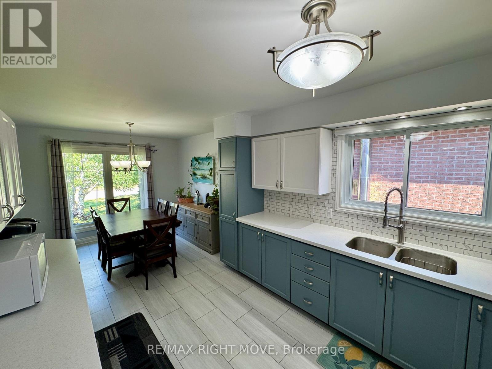 Photo 22 of 12 Hawkins Street, Georgina ON