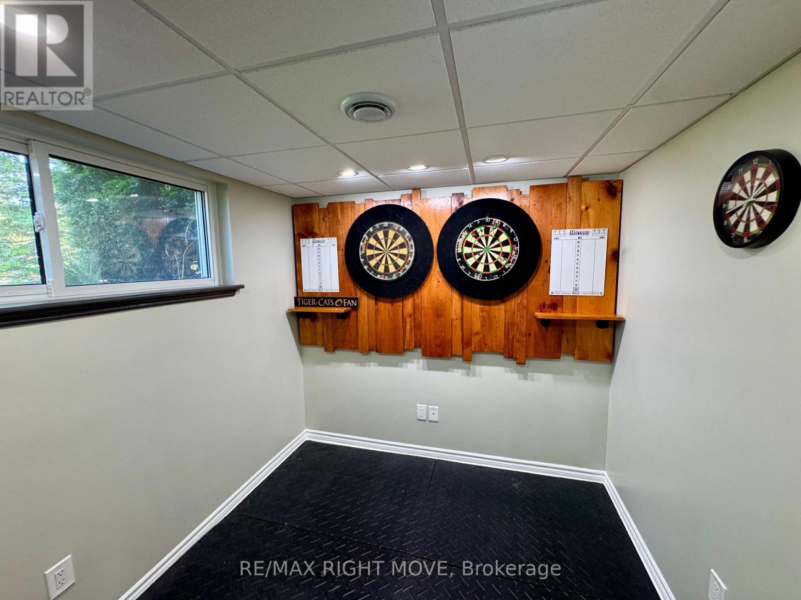 Photo 34 of 12 Hawkins Street, Georgina ON