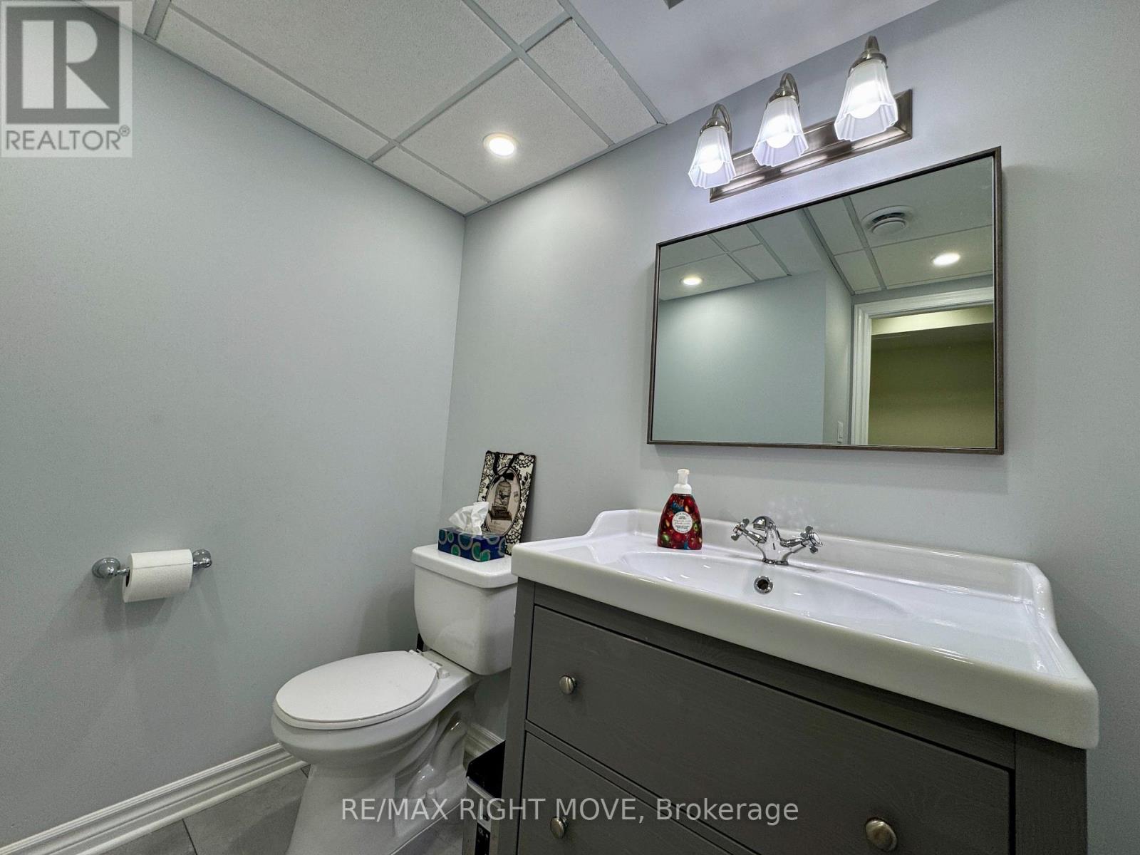 Photo 39 of 12 Hawkins Street, Georgina ON
