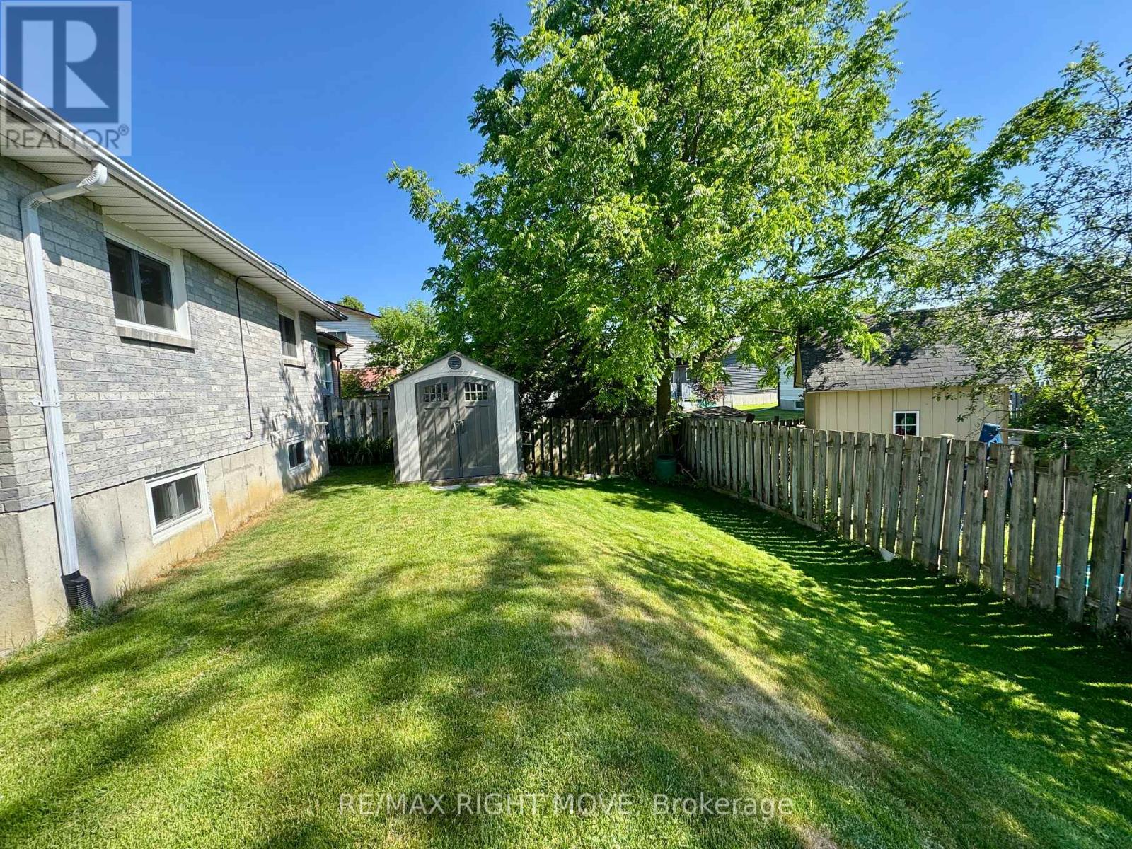Photo 44 of 12 Hawkins Street, Georgina ON