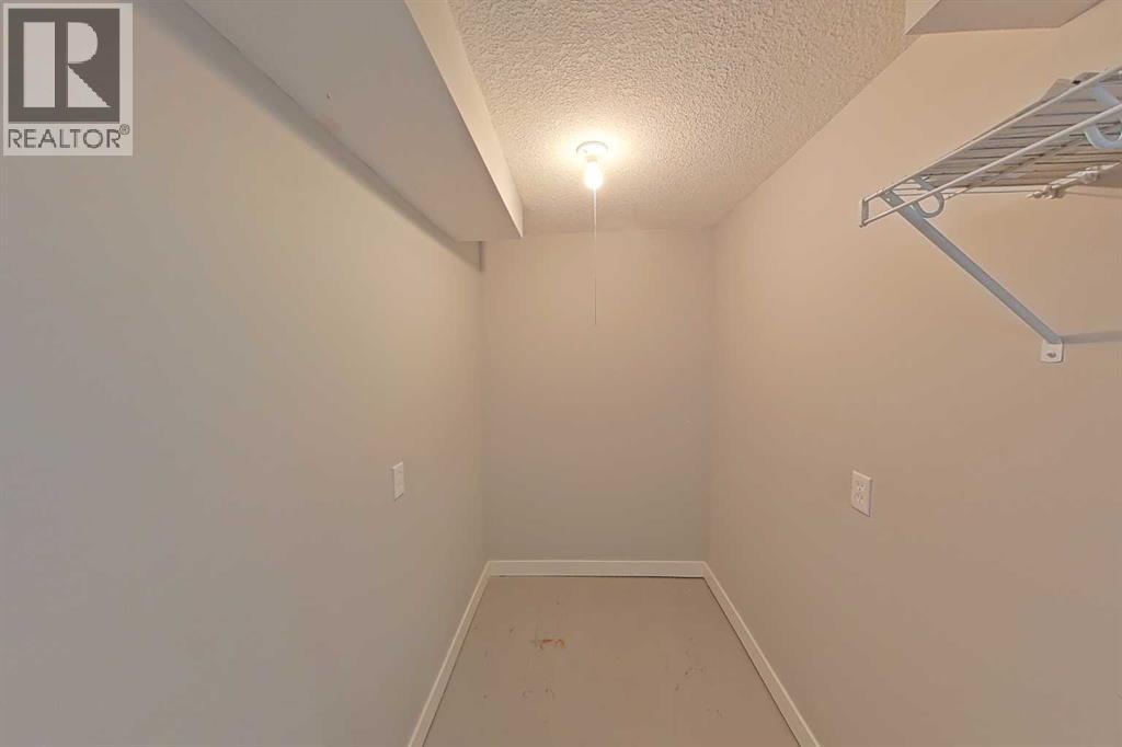 Photo 33 of 18 Cataract Road Sw, High River AB