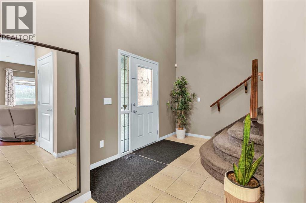 Photo 10 of 308 Prairie Springs Crescent Sw, Airdrie AB