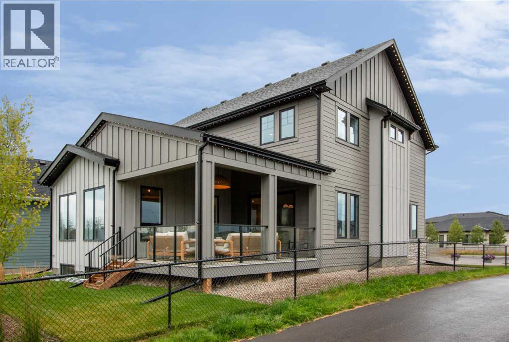 Photo 1 of 229 Rowmont Drive Nw, Calgary AB