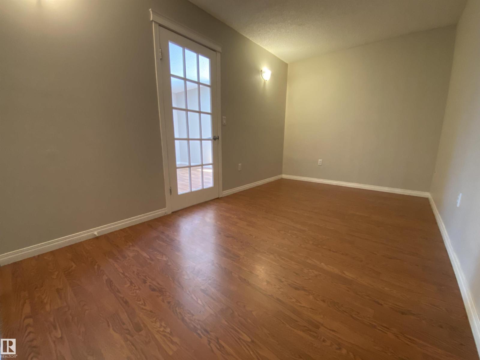 Photo 6 of 304 6210 101 Av Nw, Edmonton AB