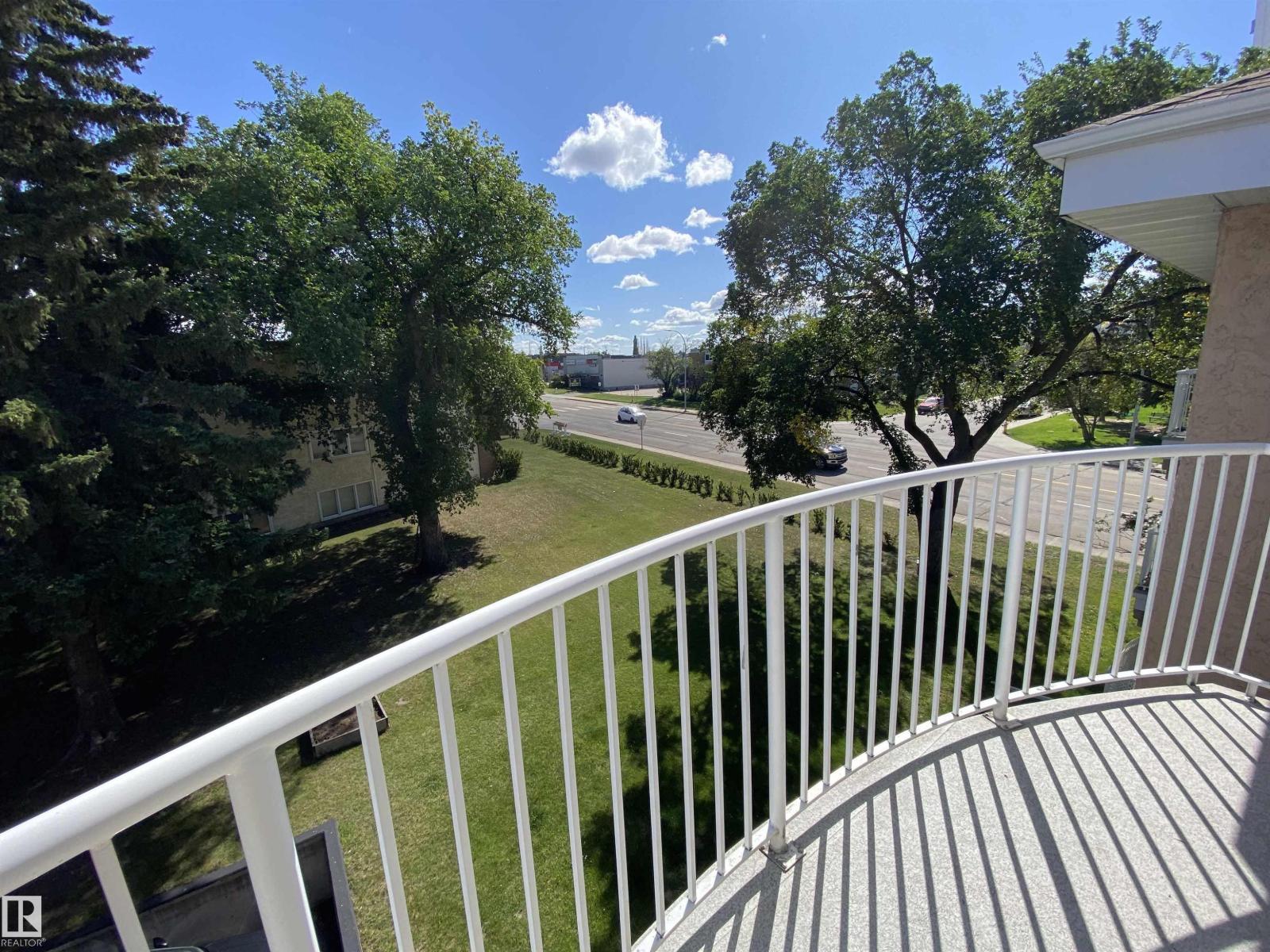 Photo 7 of 304 6210 101 Av Nw, Edmonton AB