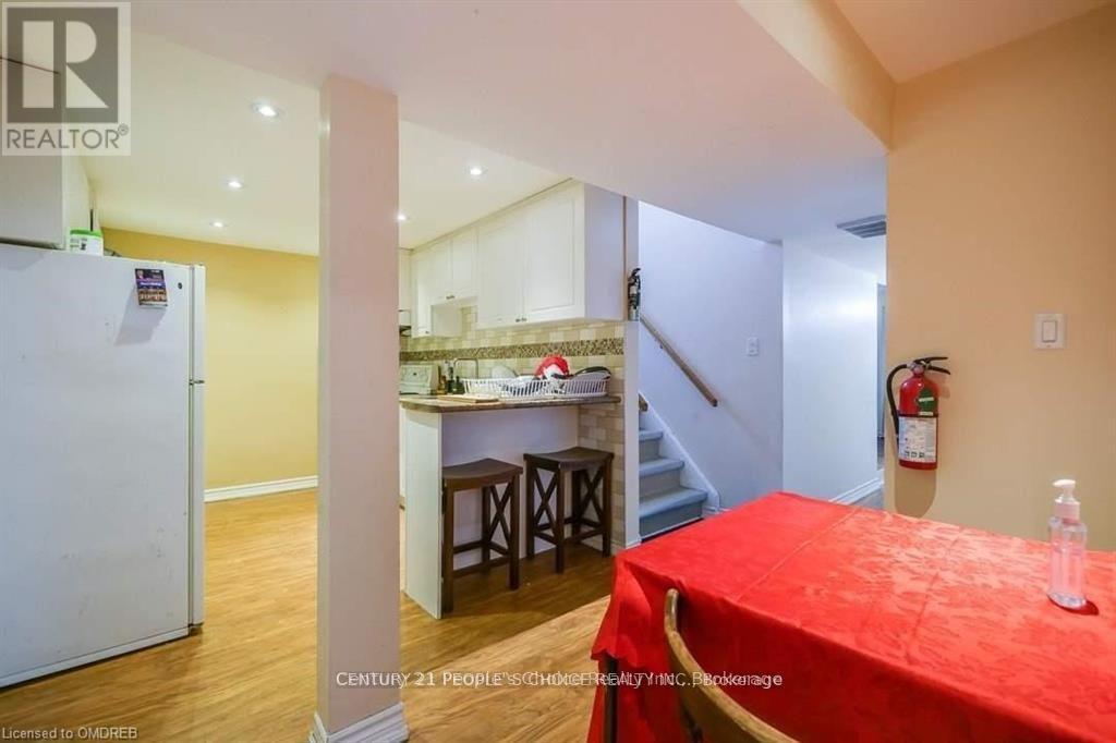 Photo 2 of 477 Silverstone Drive E, Toronto ON