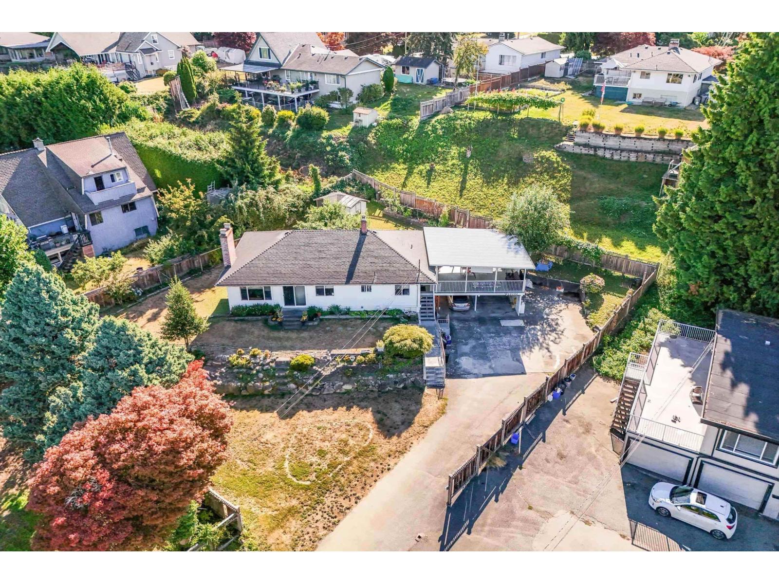 Photo 5 of 10292 River Road, Delta BC