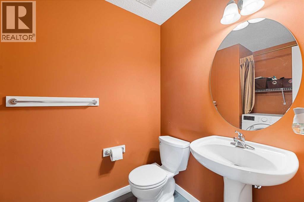 Single Family House for Sale in  Silverado Range Close SW Silverado Calgary 