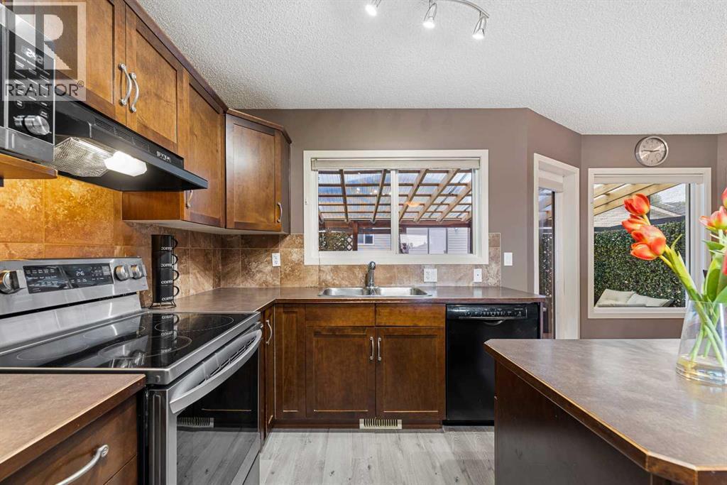 Single Family House for Sale in  Silverado Range Close SW Silverado Calgary 