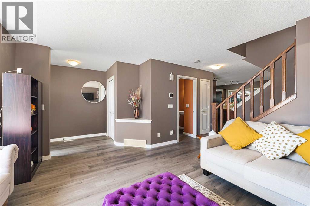 Single Family House for Sale in  Silverado Range Close SW Silverado Calgary 