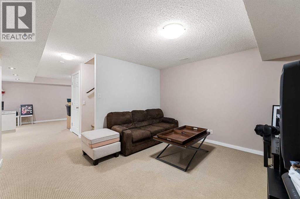 Single Family House for Sale in  Silverado Range Close SW Silverado Calgary 