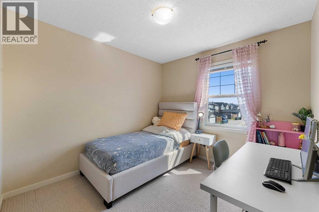 Single Family House for Sale in  Silverado Range Close SW Silverado Calgary 