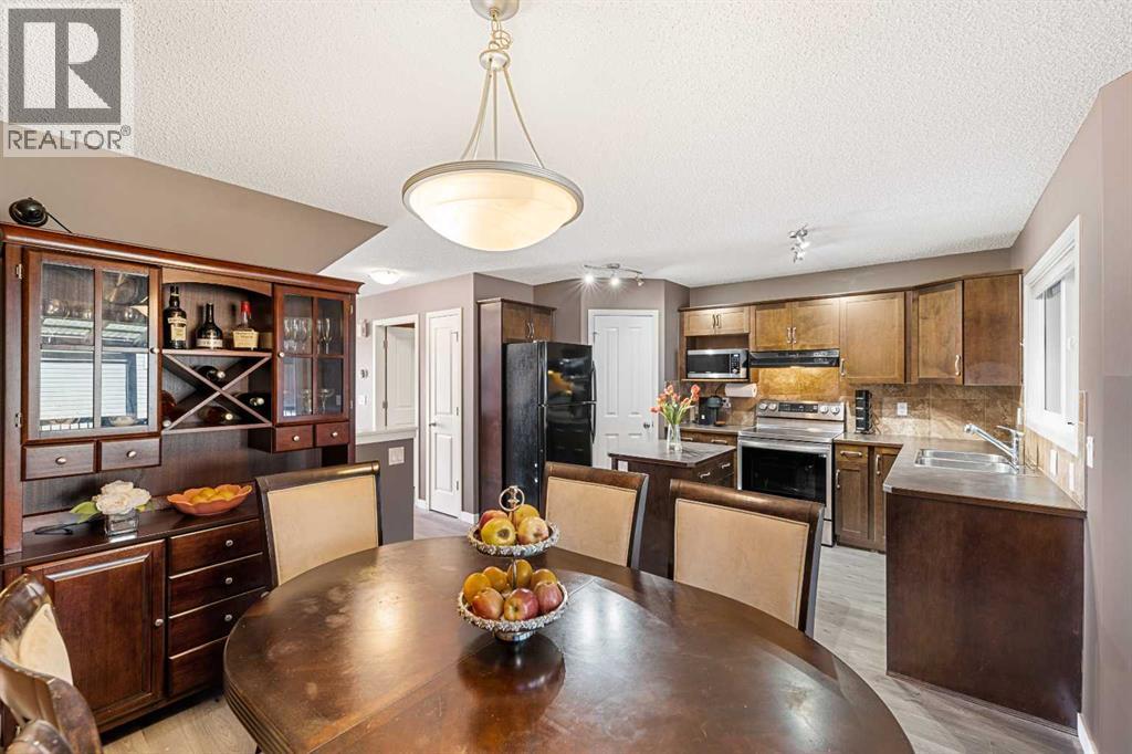 Single Family House for Sale in  Silverado Range Close SW Silverado Calgary 