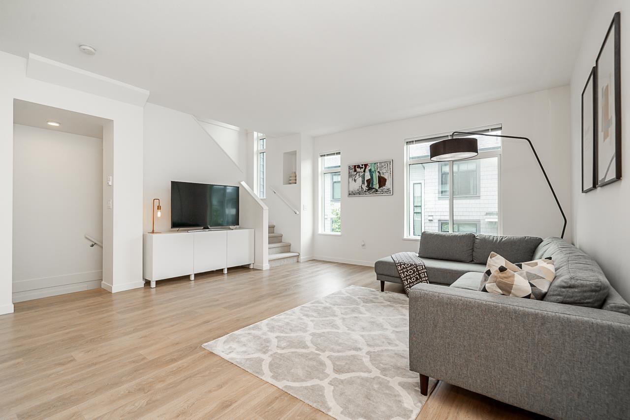 Photo 1 of 47 15235 Sitka Drive, Surrey BC